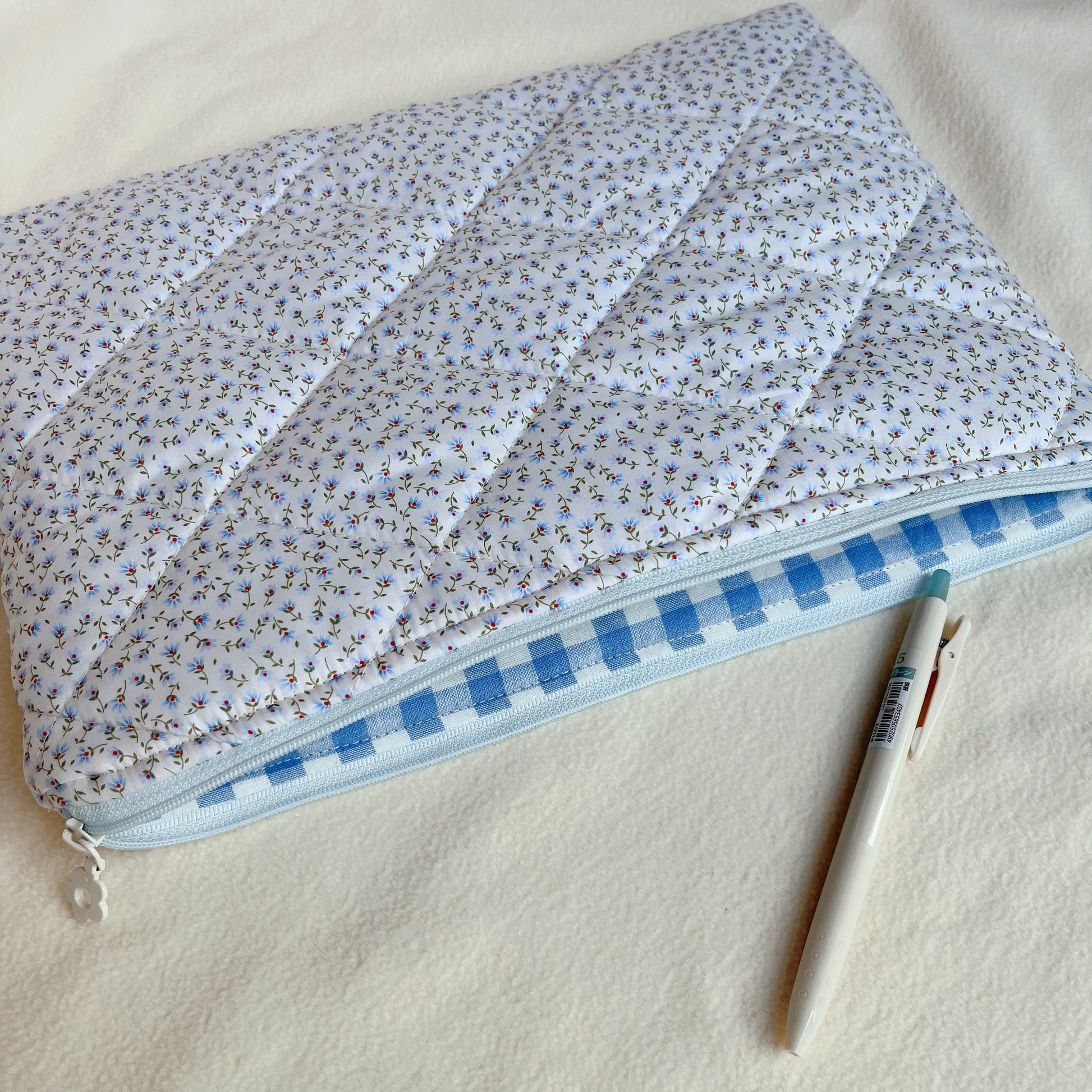 Blue laptop sleeve