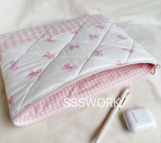 Pink bow handmade quilted Laptop Sleeve, Quilted iPad Pouch, Gift for her
