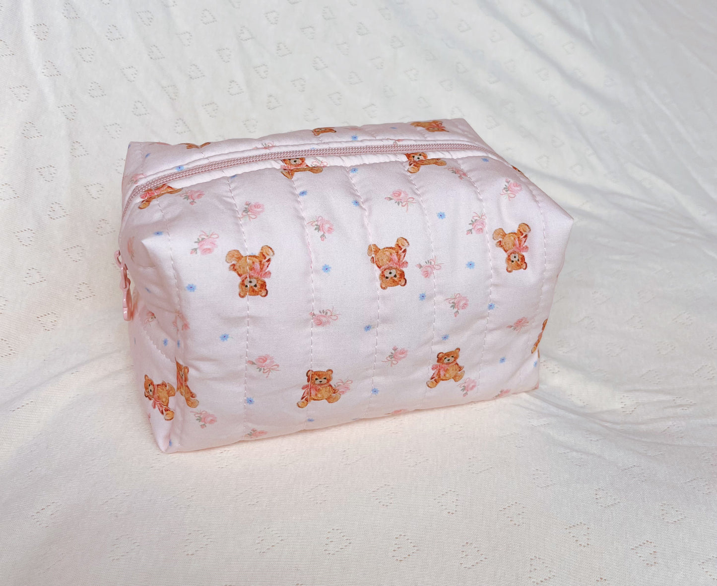 Handmade cute bear pattern quilted makeup bag, Cosmetic organizer, Pencil case, Quilted travel pouch, Gift for her