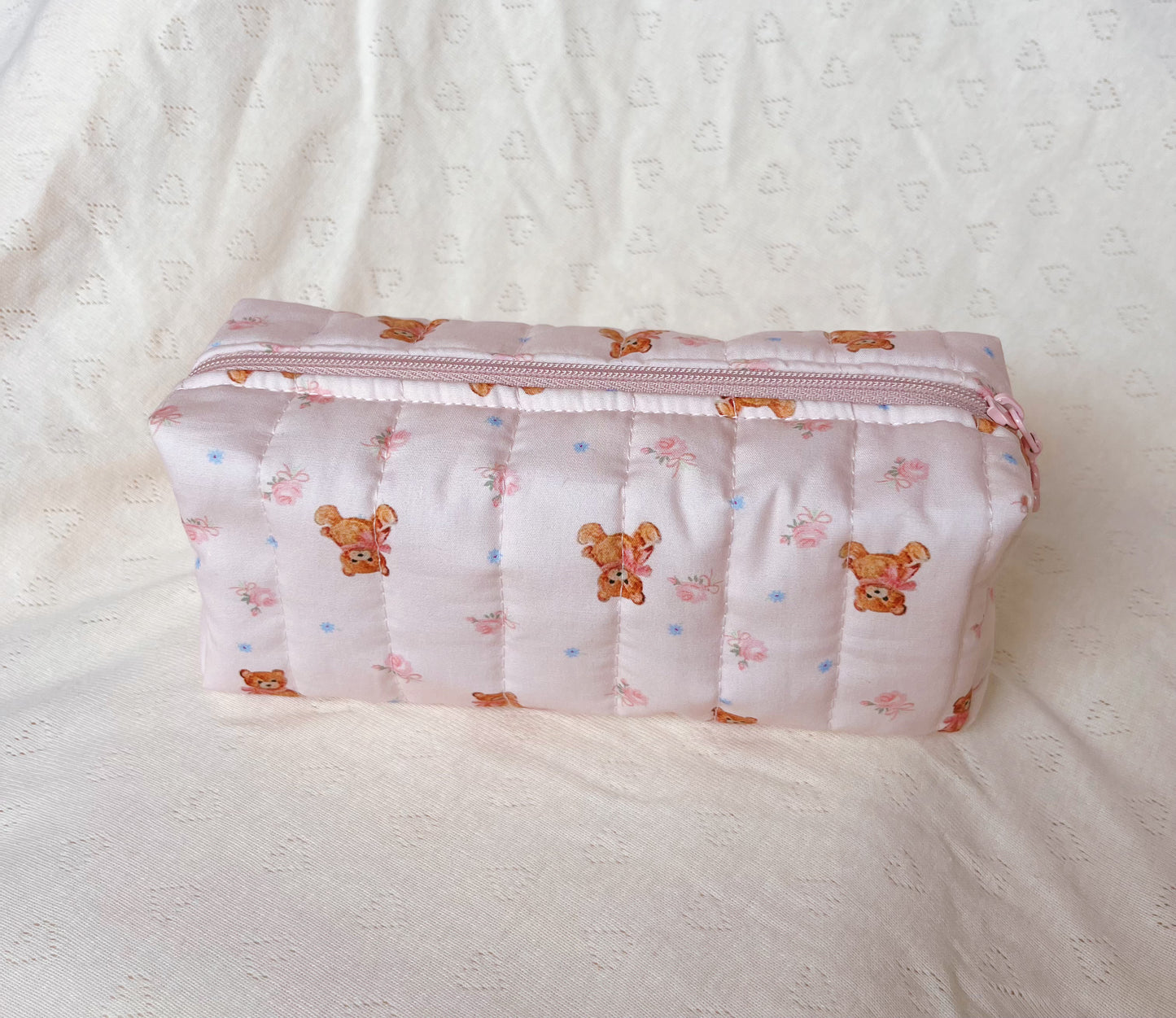 Handmade cute bear pattern quilted makeup bag, Cosmetic organizer, Pencil case, Quilted travel pouch, Gift for her