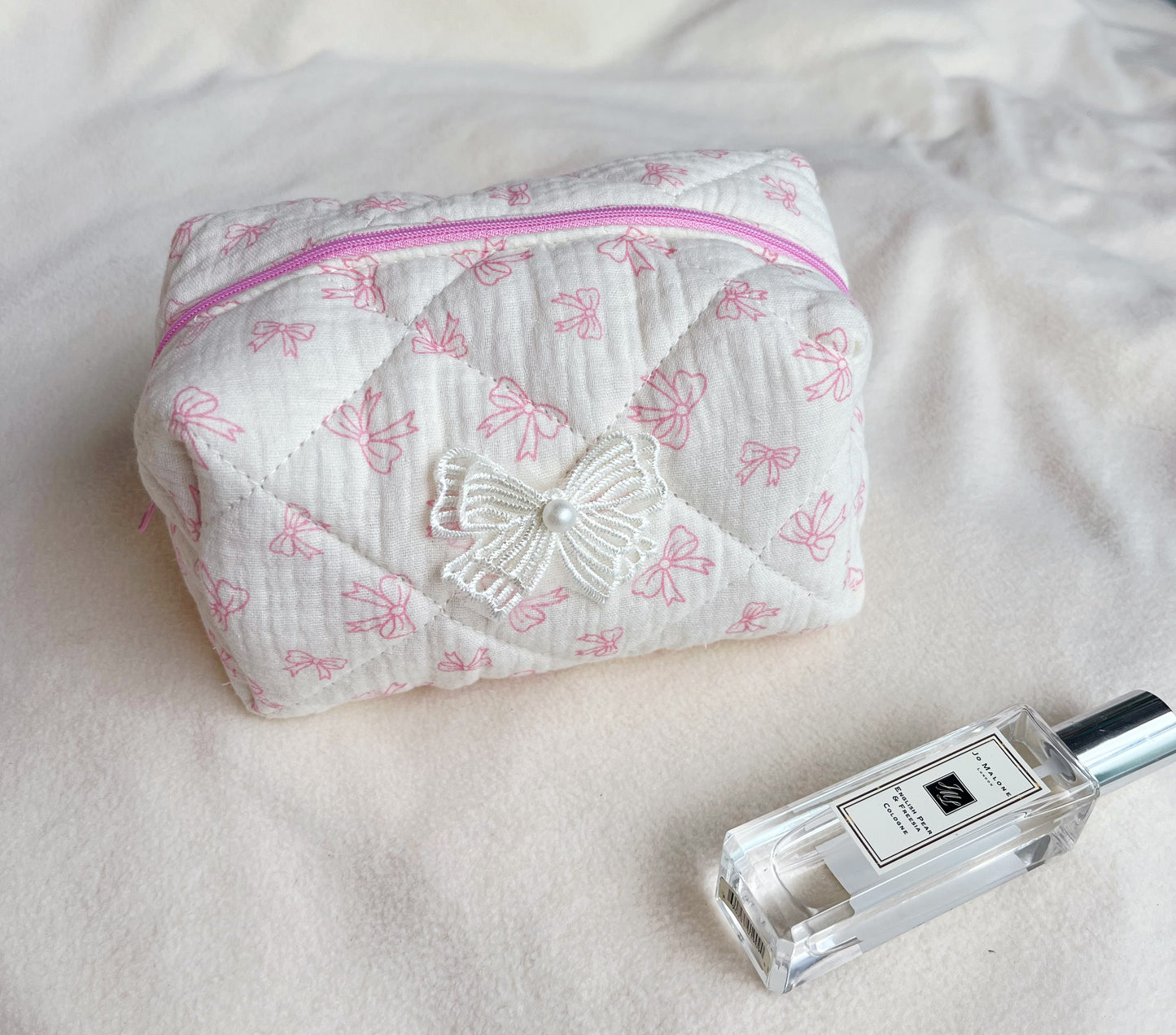 Pink bow quilted makeup bag, cosmetic organizer,Quilted travel pouch, Bridesmaid gift, Gift for her