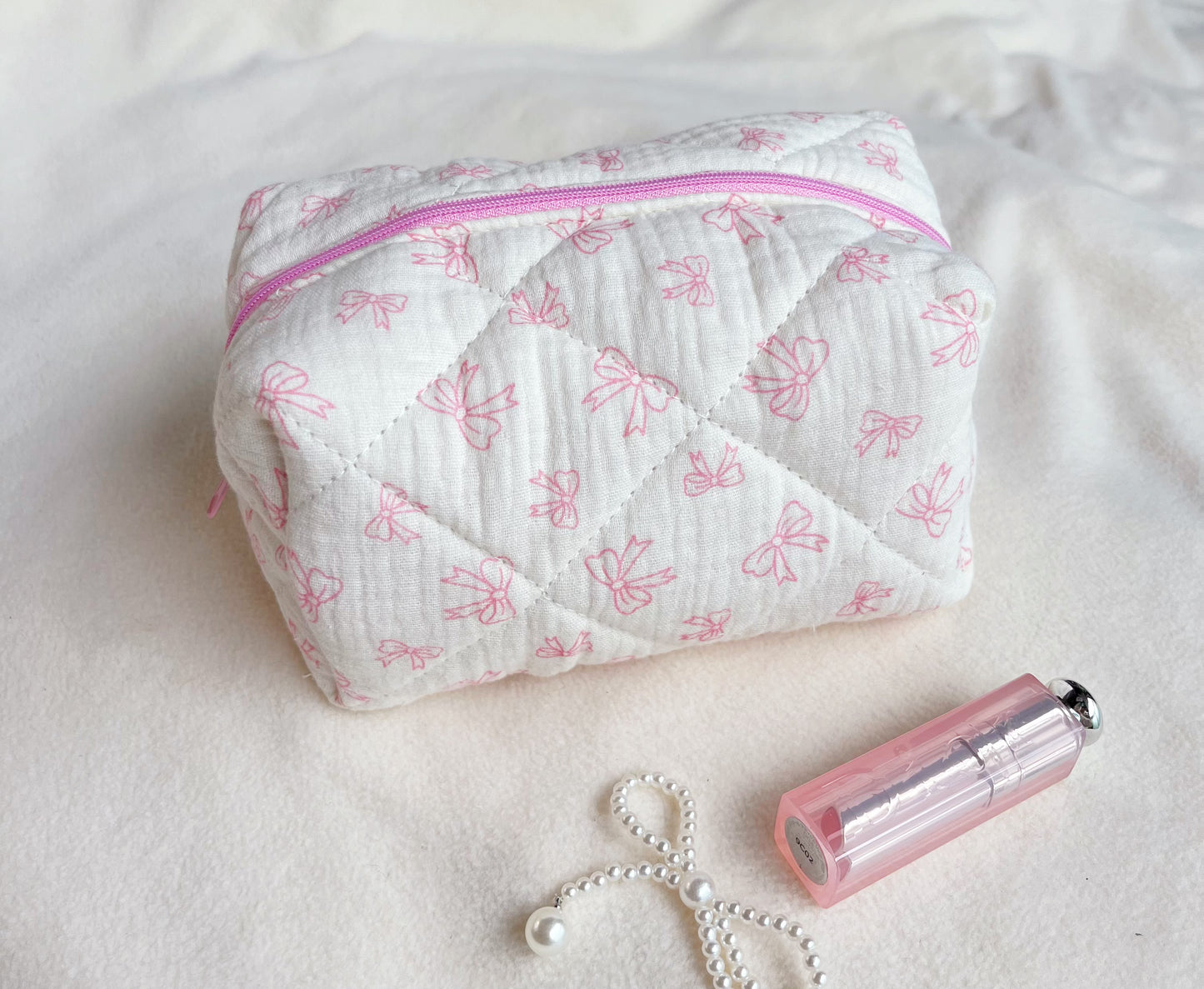 Pink bow quilted makeup bag, cosmetic organizer,Quilted travel pouch, Bridesmaid gift, Gift for her