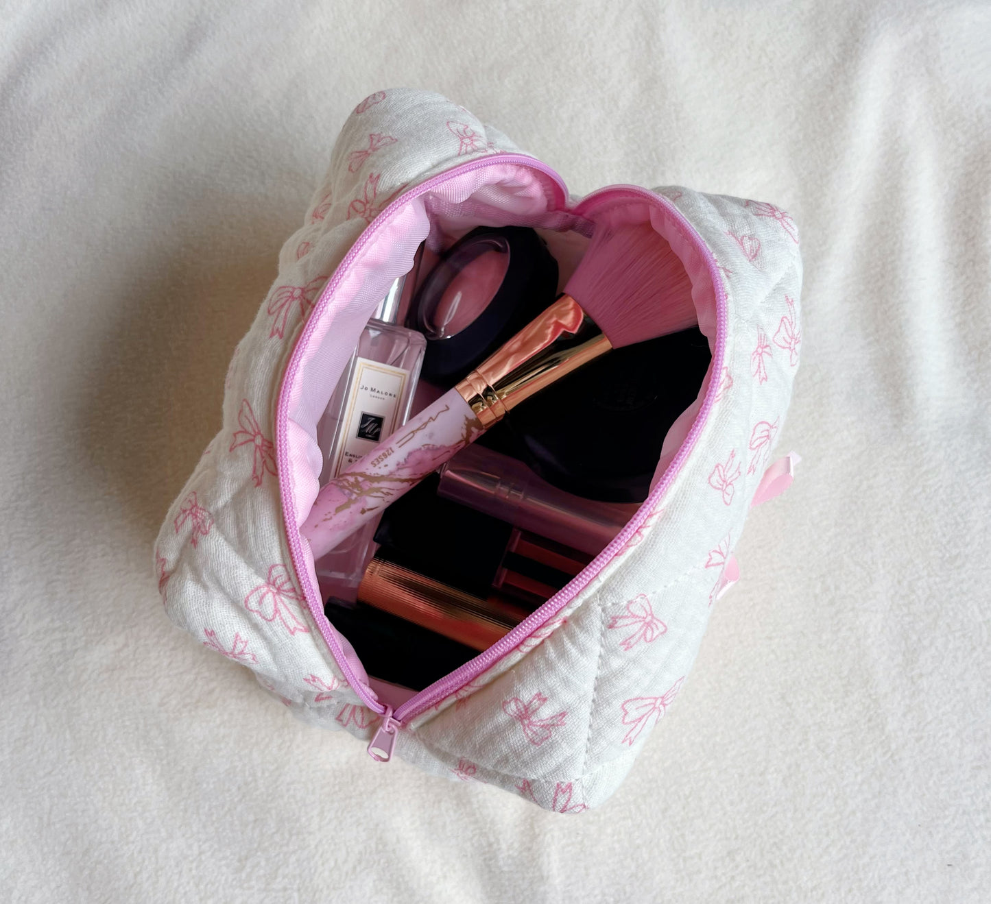 Pink bow quilted makeup bag, cosmetic organizer,Quilted travel pouch, Bridesmaid gift, Gift for her