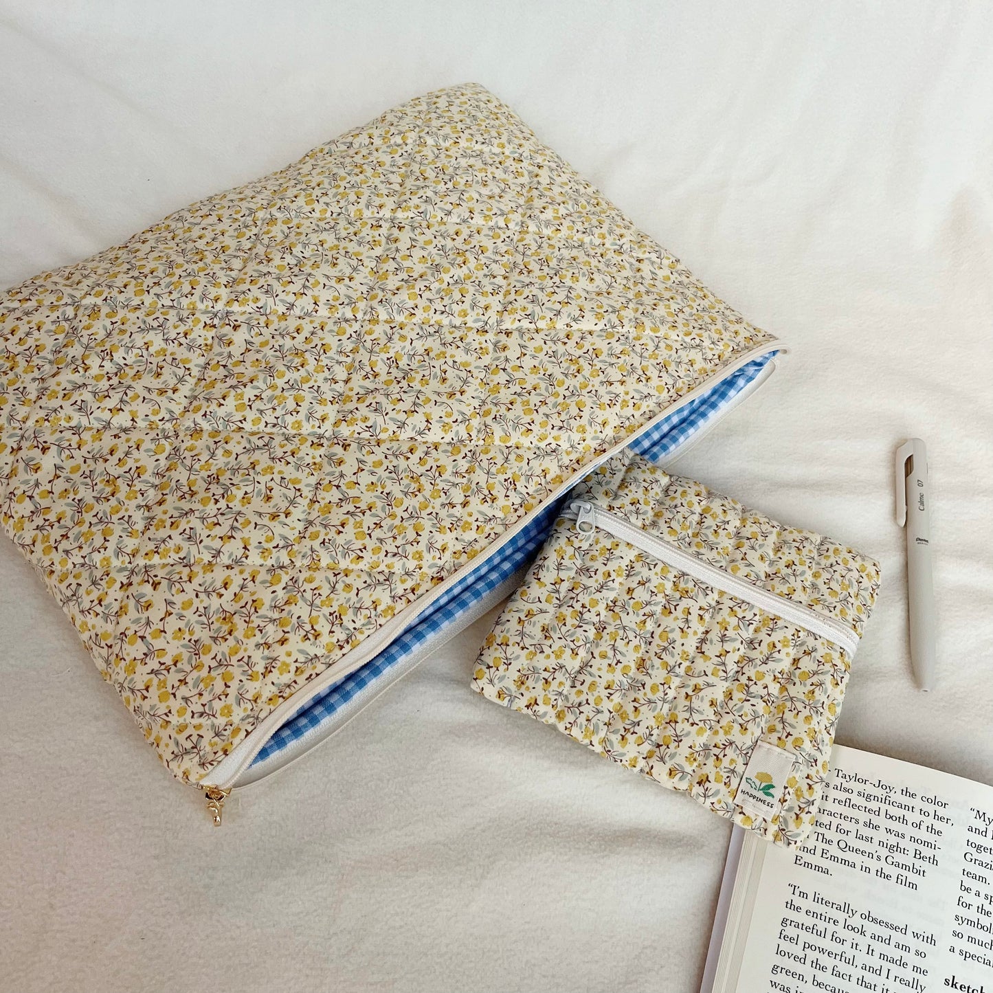 Handmade quilted Laptop Sleeve, Quilted iPad Pouch, Laptop bag/sleeve