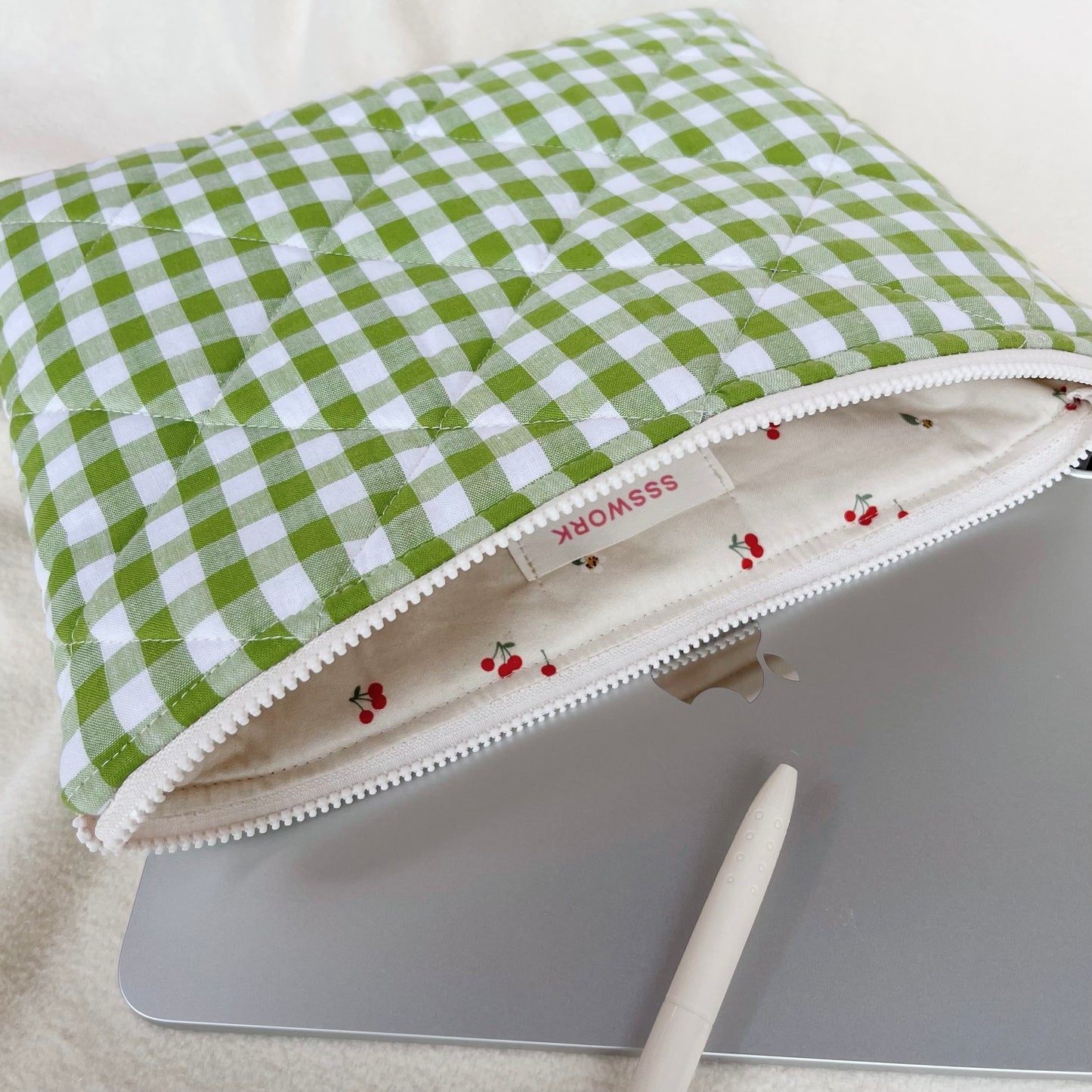 Handmade quilted Laptop Sleeve, Quilted iPad Pouch, Green gingham with cherry lining laptop bag