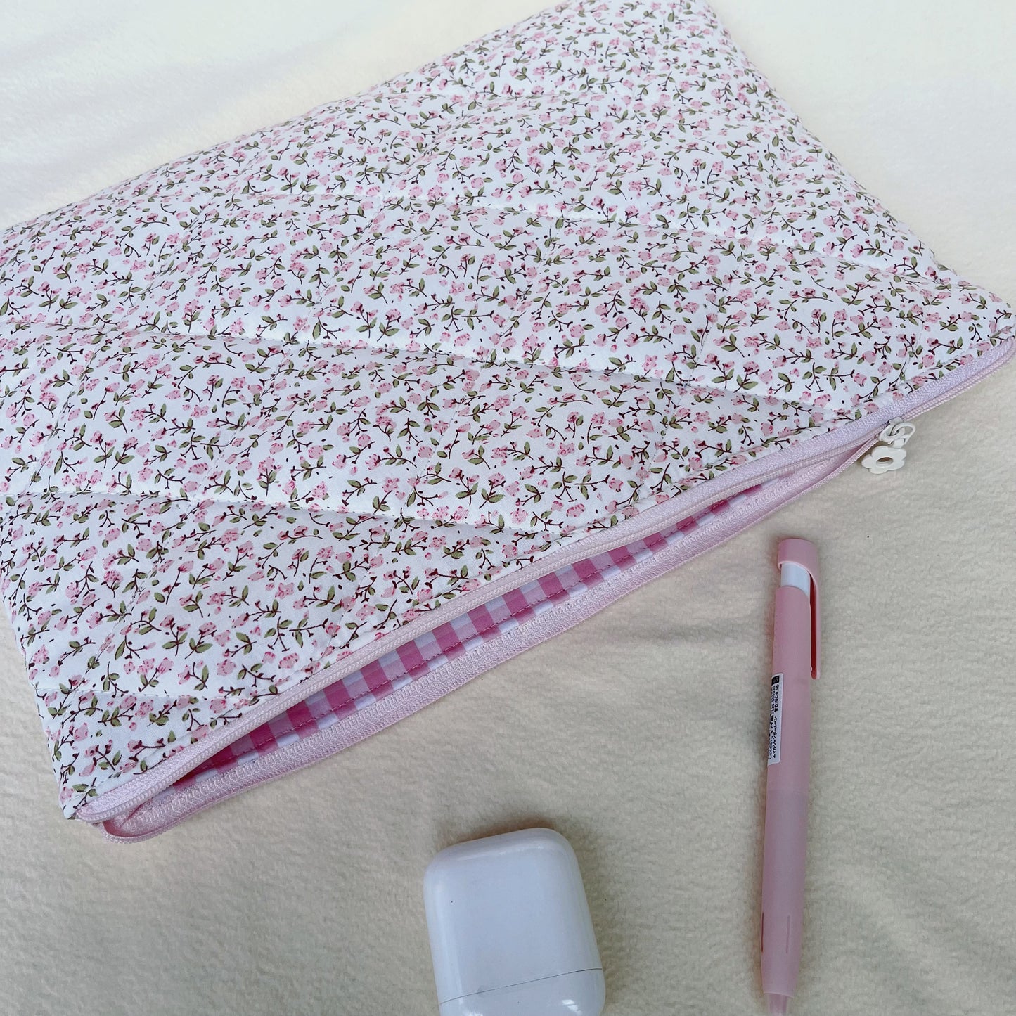 Pink Floral Handmade Quilted Laptop Sleeve, Quilted iPad Pouch