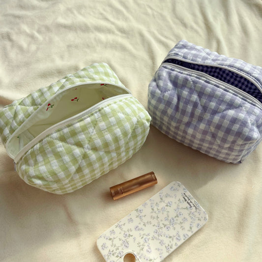 Green/purple gingham quilted makeup bag,Bridesmaid gift, Wedding gift, Gift for her