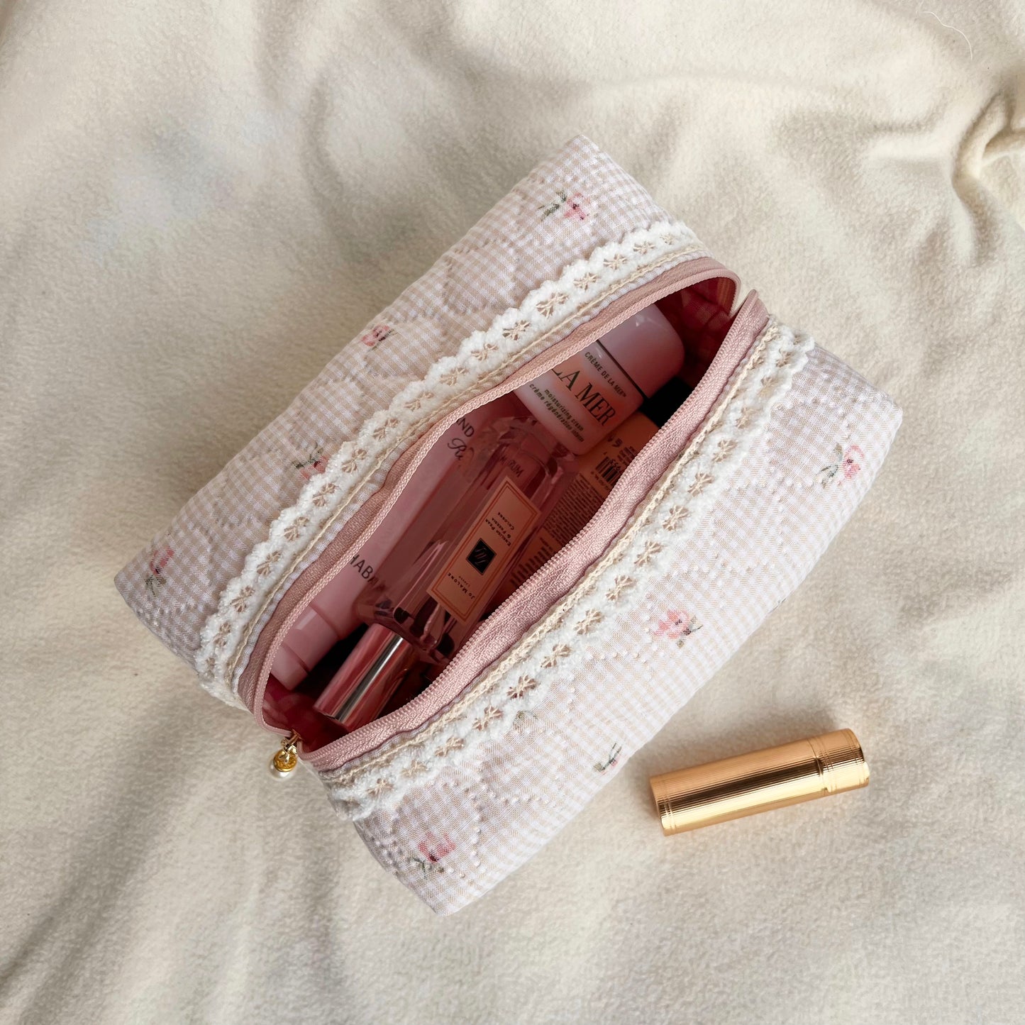Quilted makeup bag beige fabric with pink gingham lining,Bridesmaid gift, Gift for her