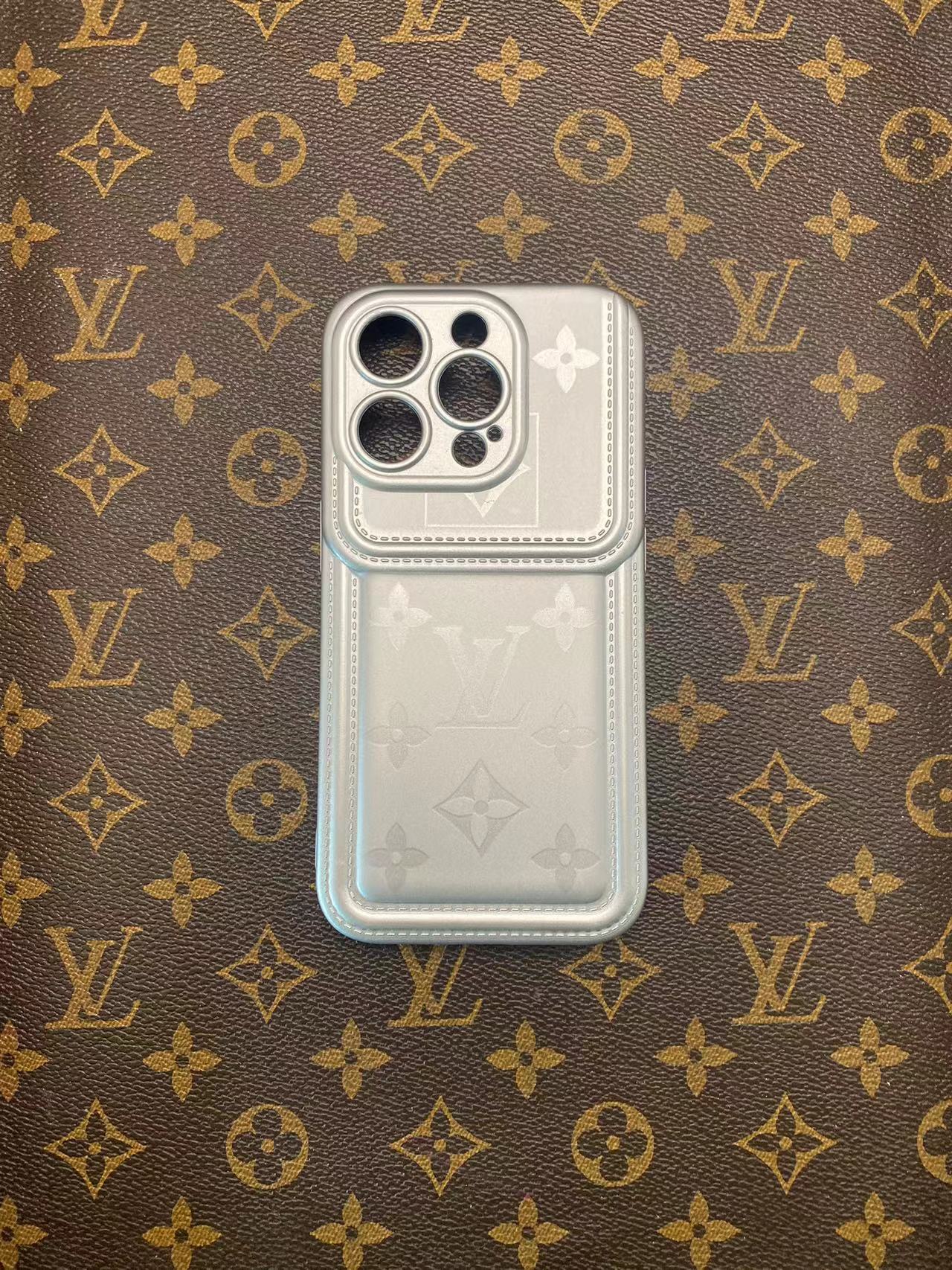 Silver LV Texture Protective Louis Vuitton iPhone Case