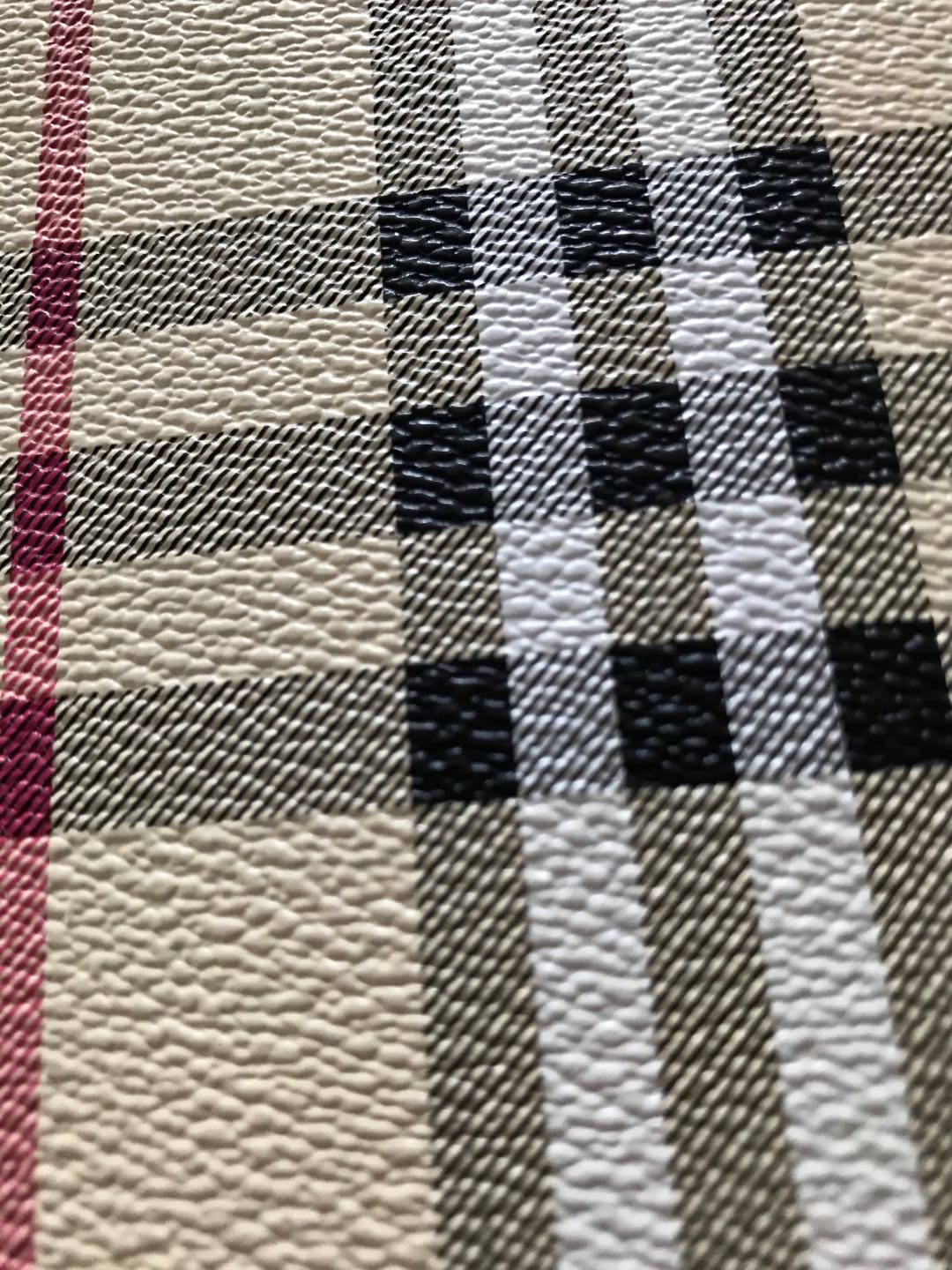Classic Burberry Leather Fabric for Shoe Customs