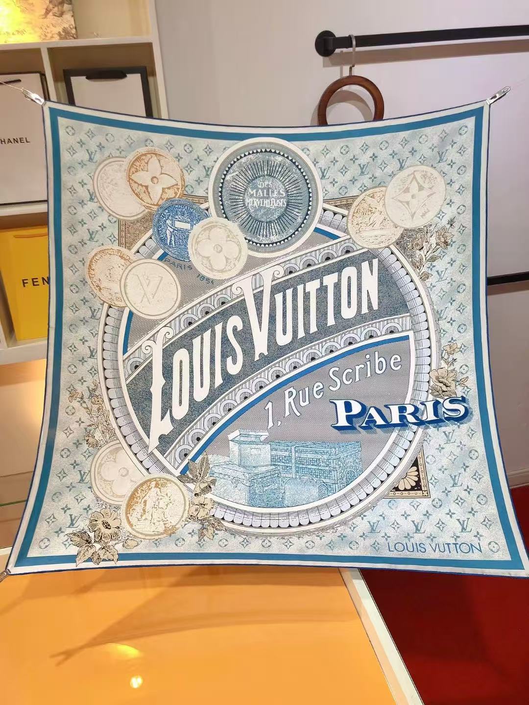 10 Styles of LV Silk Scarves (90×90cm)