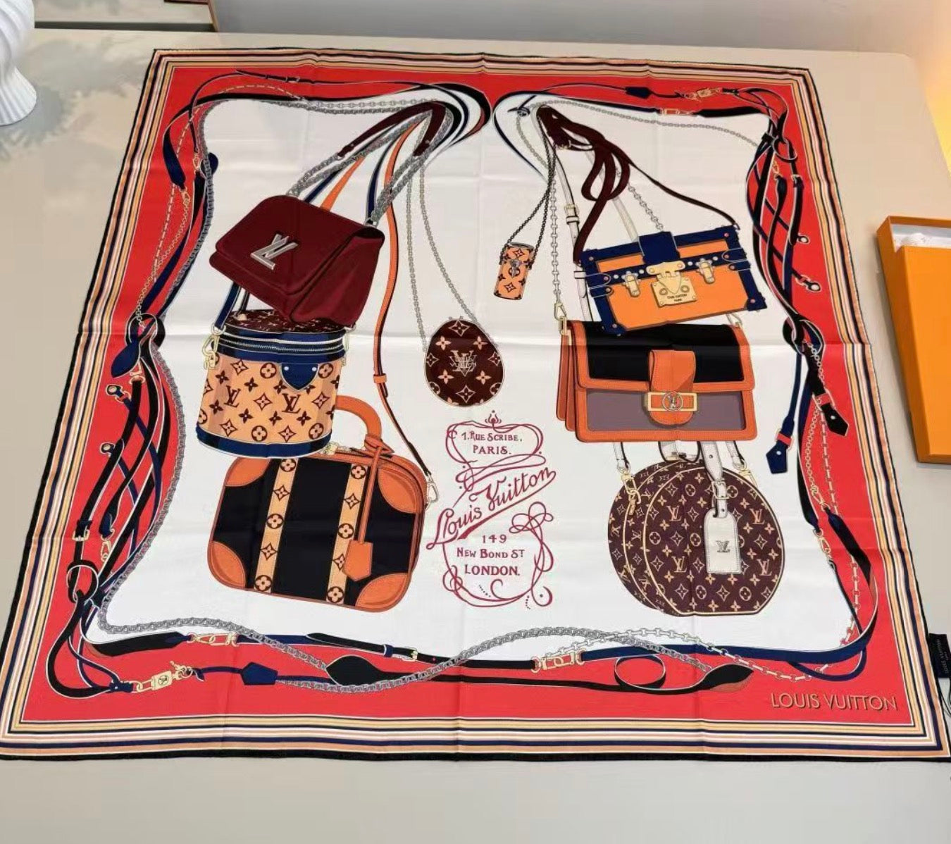 10 Styles of LV Silk Scarves (90×90cm)