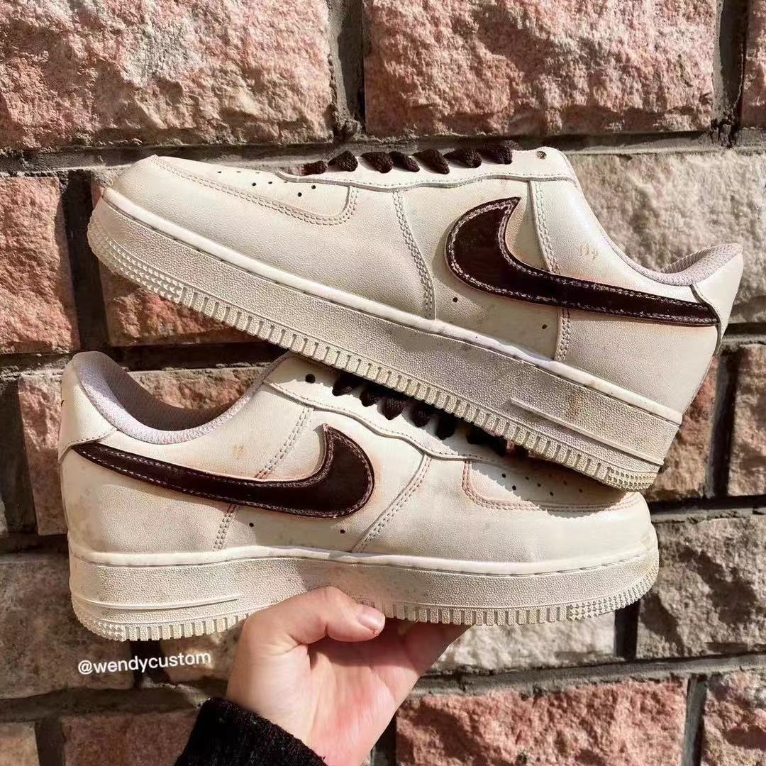 Hand-Painted Donald Duck Cartoon Air Force One Sneakers Shoes for Woman