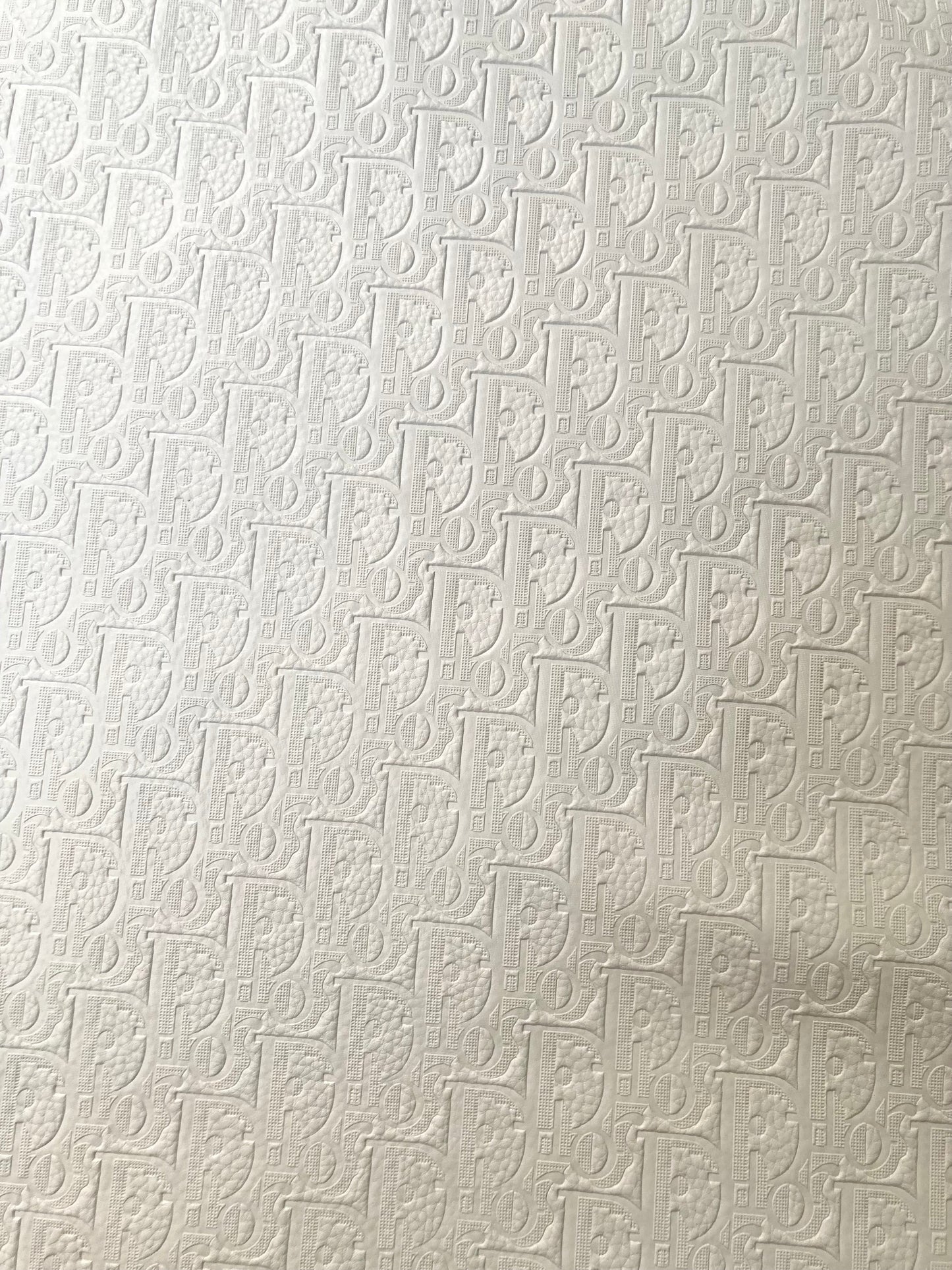 Handmade Leather White Embossed Dior Vinyl Fabric for Custom