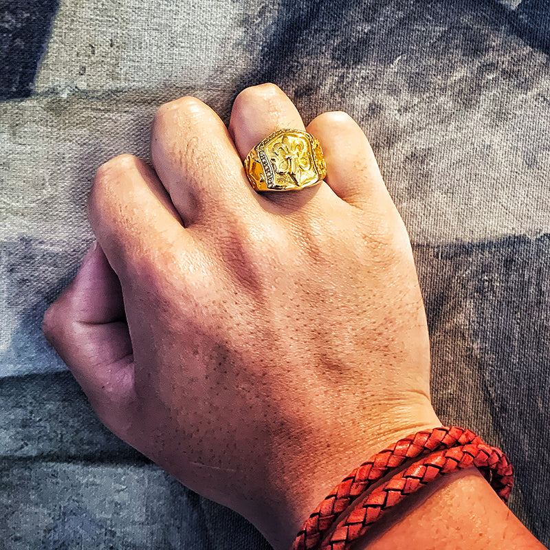 C Hearts Gold Ring