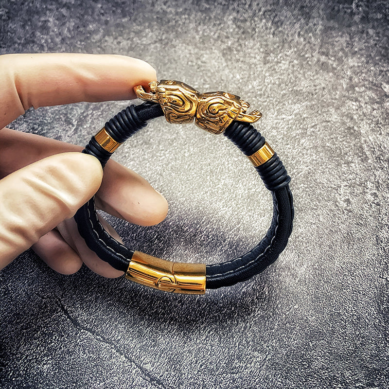 Double Skull Leather Bracelet