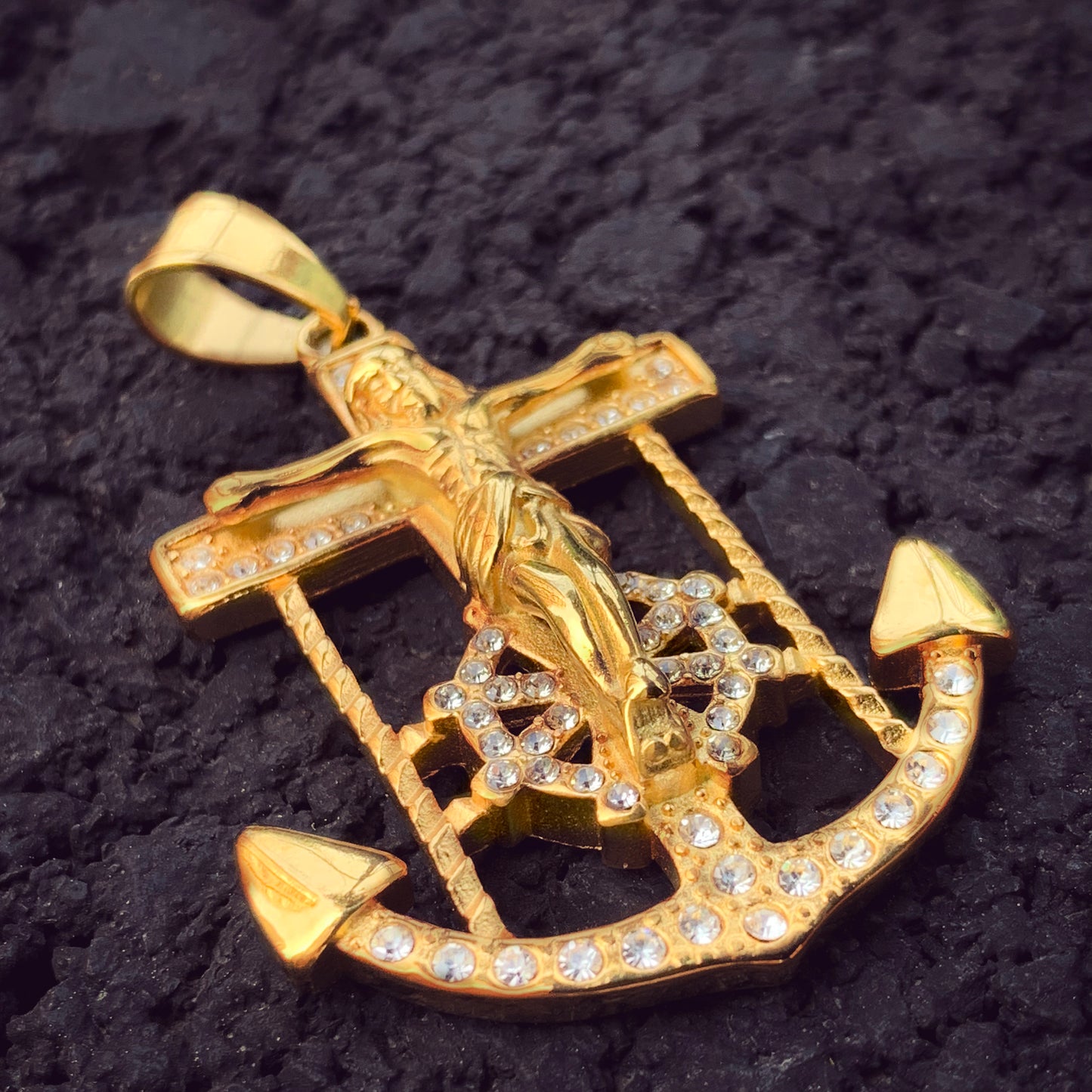Jesus Diamond Gold Pendant