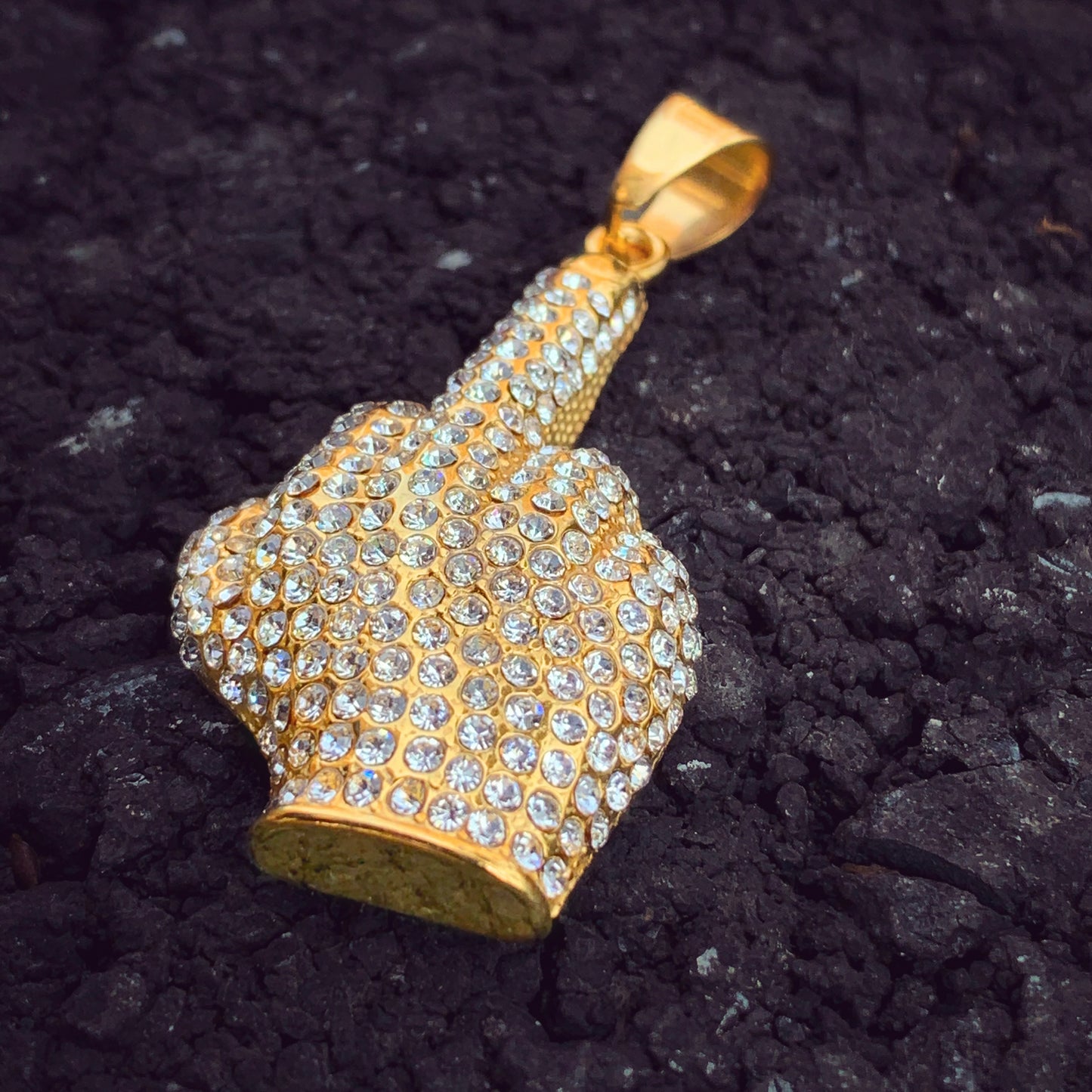 Finger Diamond Gold Pendant