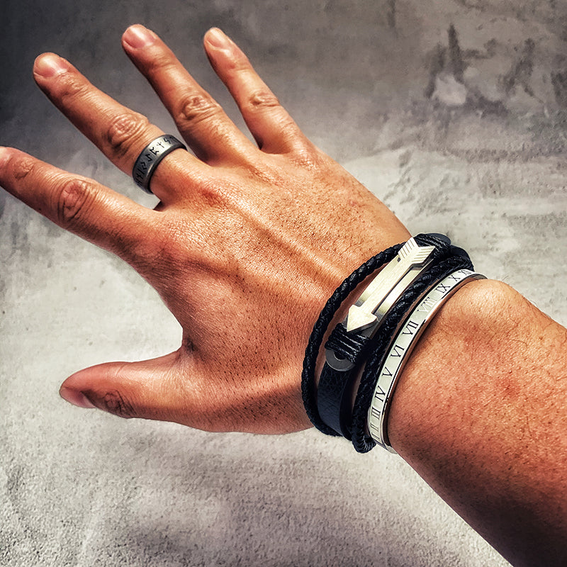 Metal Arrow Leather Bracelet