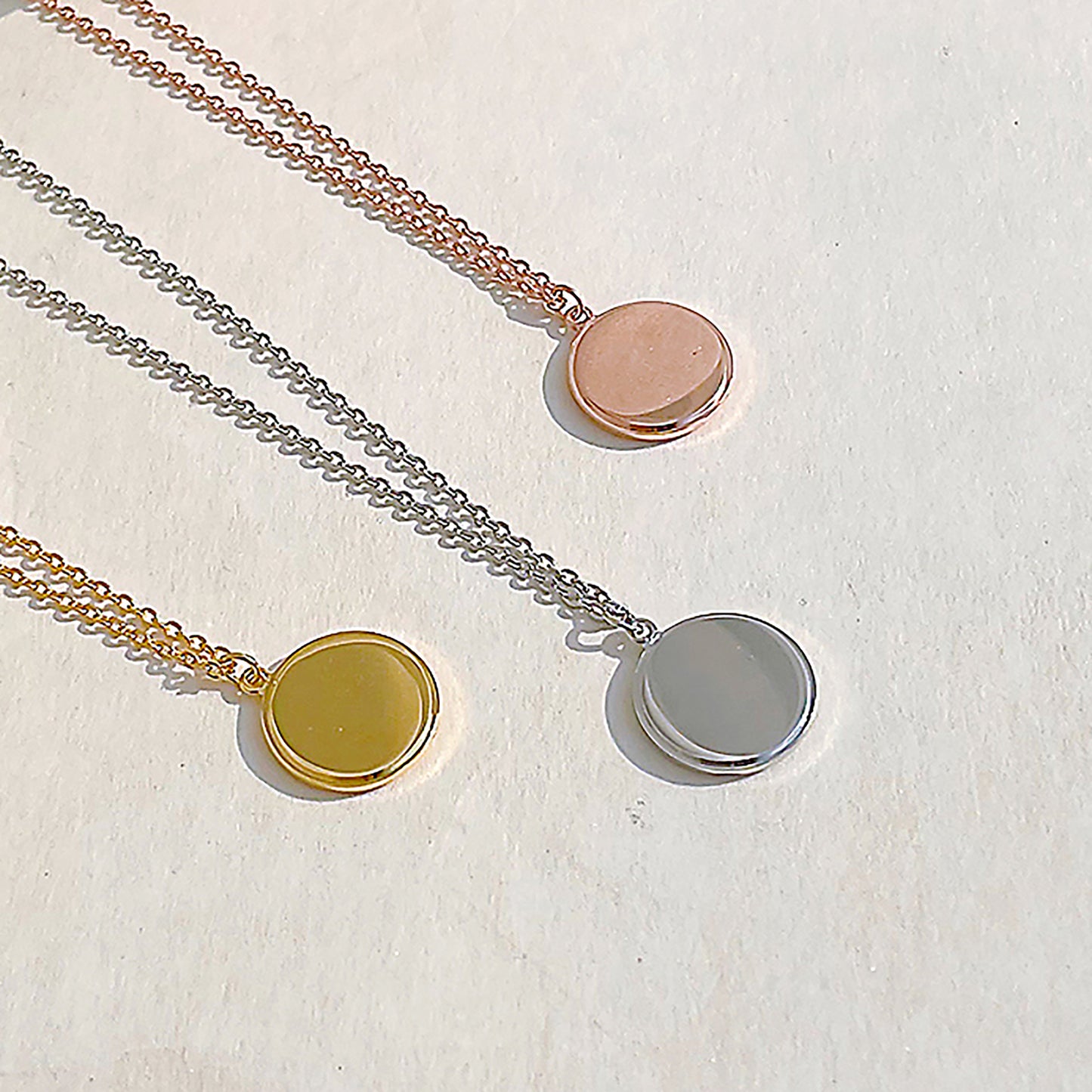 Elegant necklace projection design anniversary gift